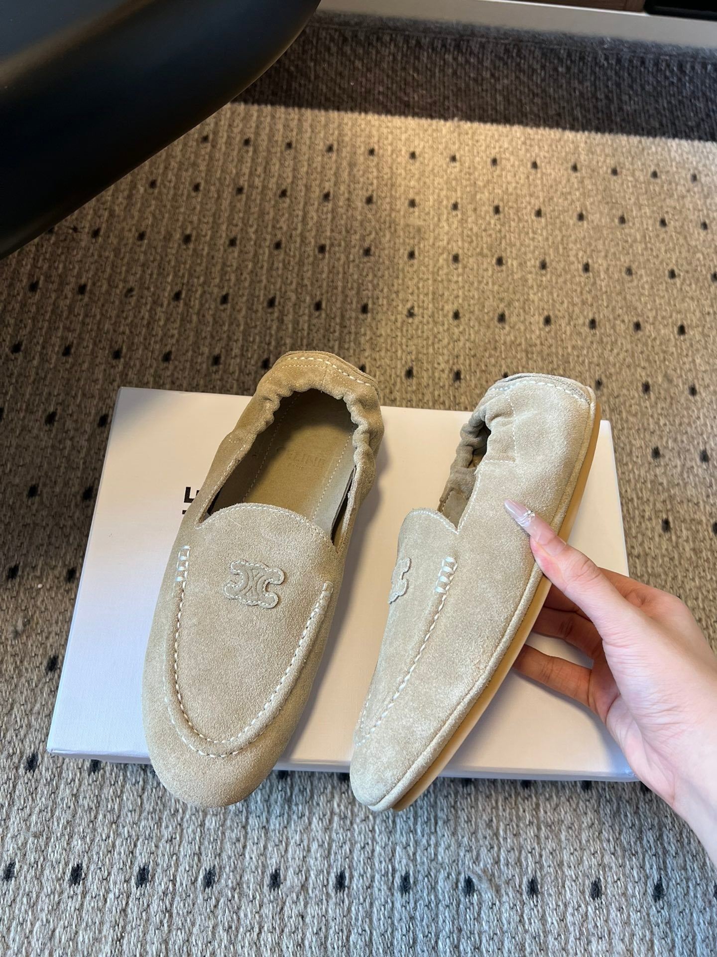 CELINE 25S LOAFERS FLAT IN LIGHT BROWN SUEDE - 35