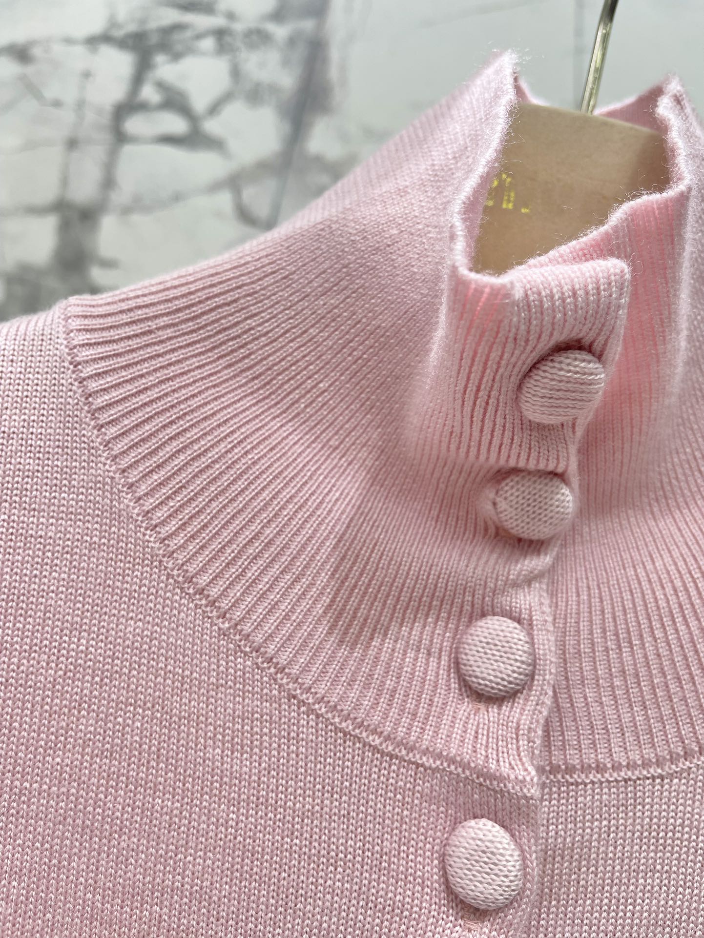 MIUMIU CARDIGAN STYLE 81