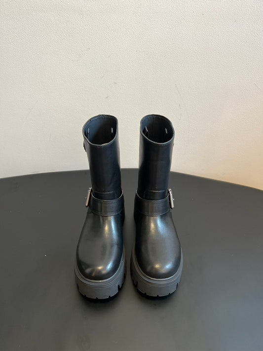 PRADA 25S PLATFORM ANKLE BOOTS IN BLACK CALFSKIN WITH SILVER HARDWARE - 35