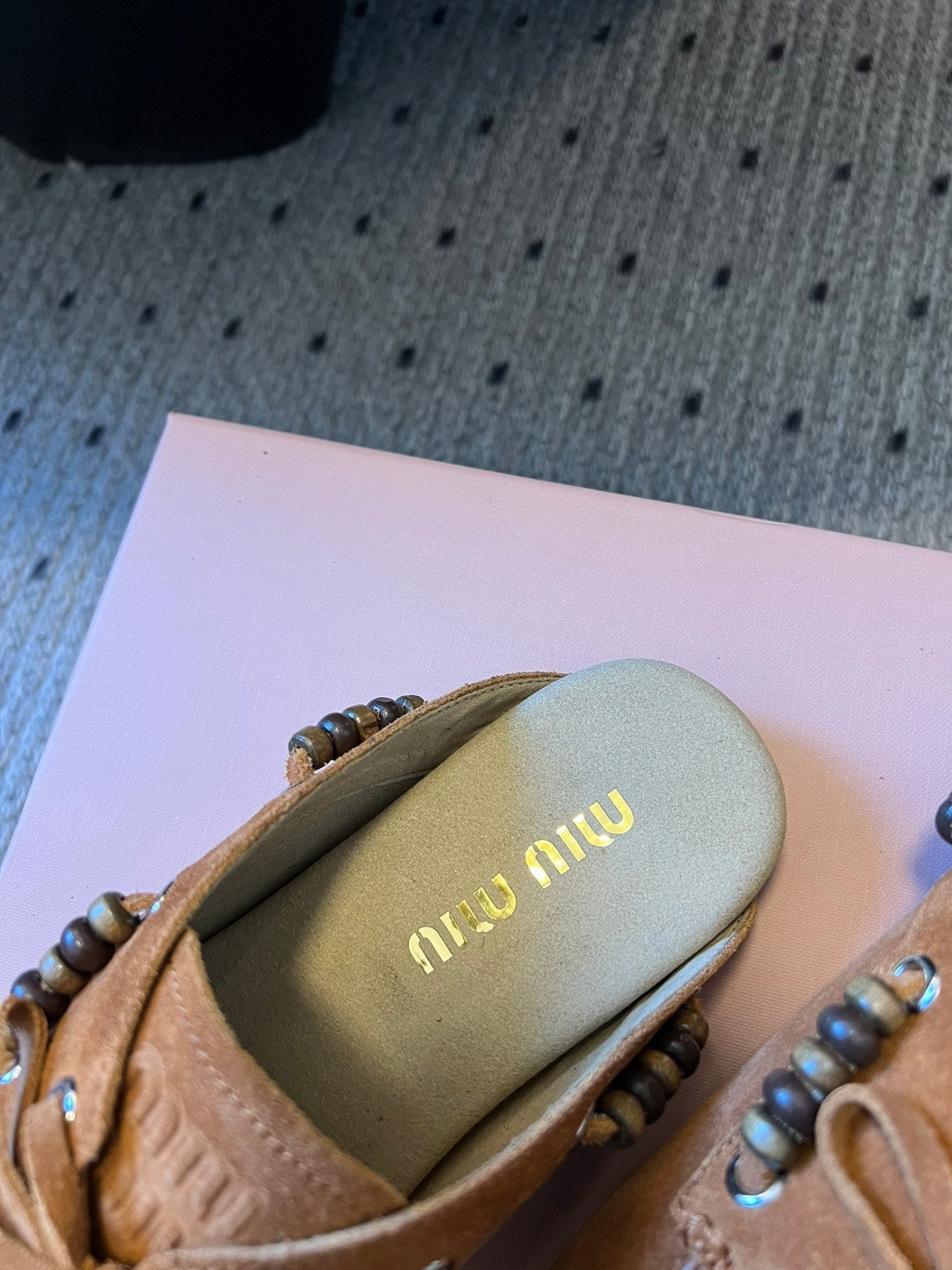 МУЛІ MIUMIU 26S З КАРАМЕЛЬНО-КОРИЧНЕВОЇ ЗАМШІ