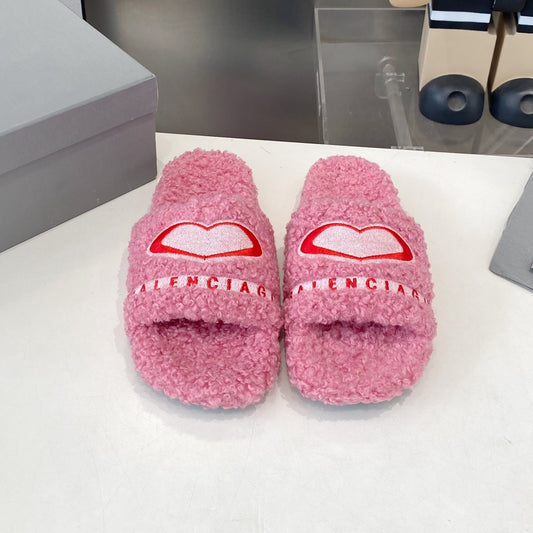 BALENCIAGA 25S FLAT SLIPPERS IN PINK MIX RED WOOL - 35