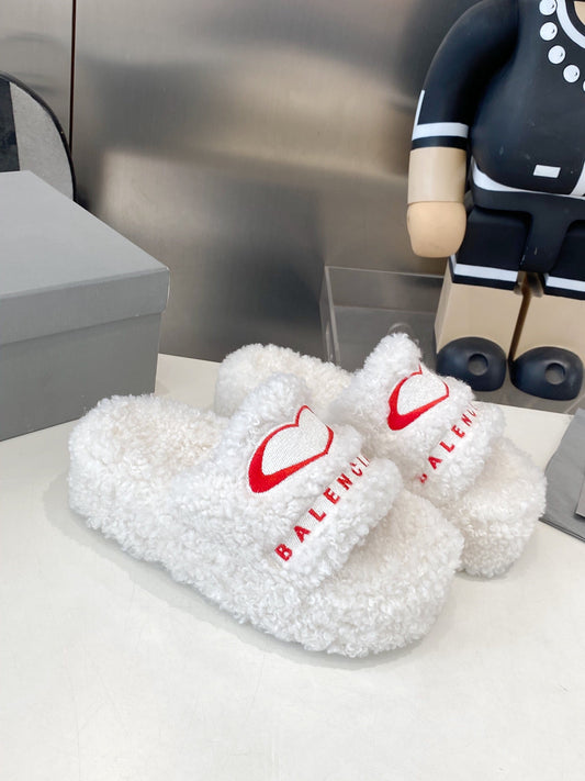 BALENCIAGA 25S SLIPPERS IN WHITE WOOL - 35