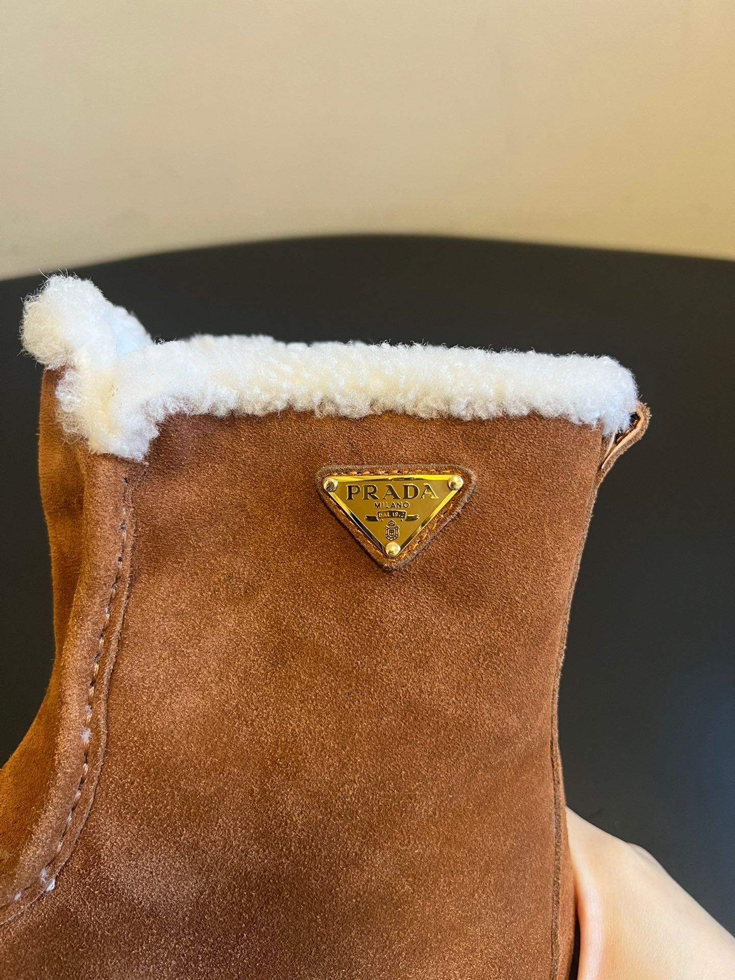 PRADA 25S PLATFORM ANKLE BOOTS 40 MM IN BROWN SUEDE SHEARLING-LINED - 35