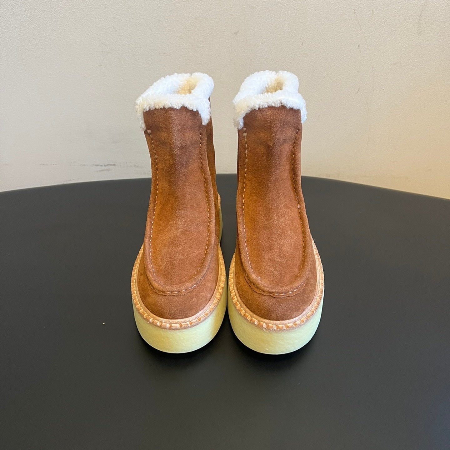 PRADA 25S PLATFORM ANKLE BOOTS 40 MM IN BROWN SUEDE SHEARLING-LINED - 35