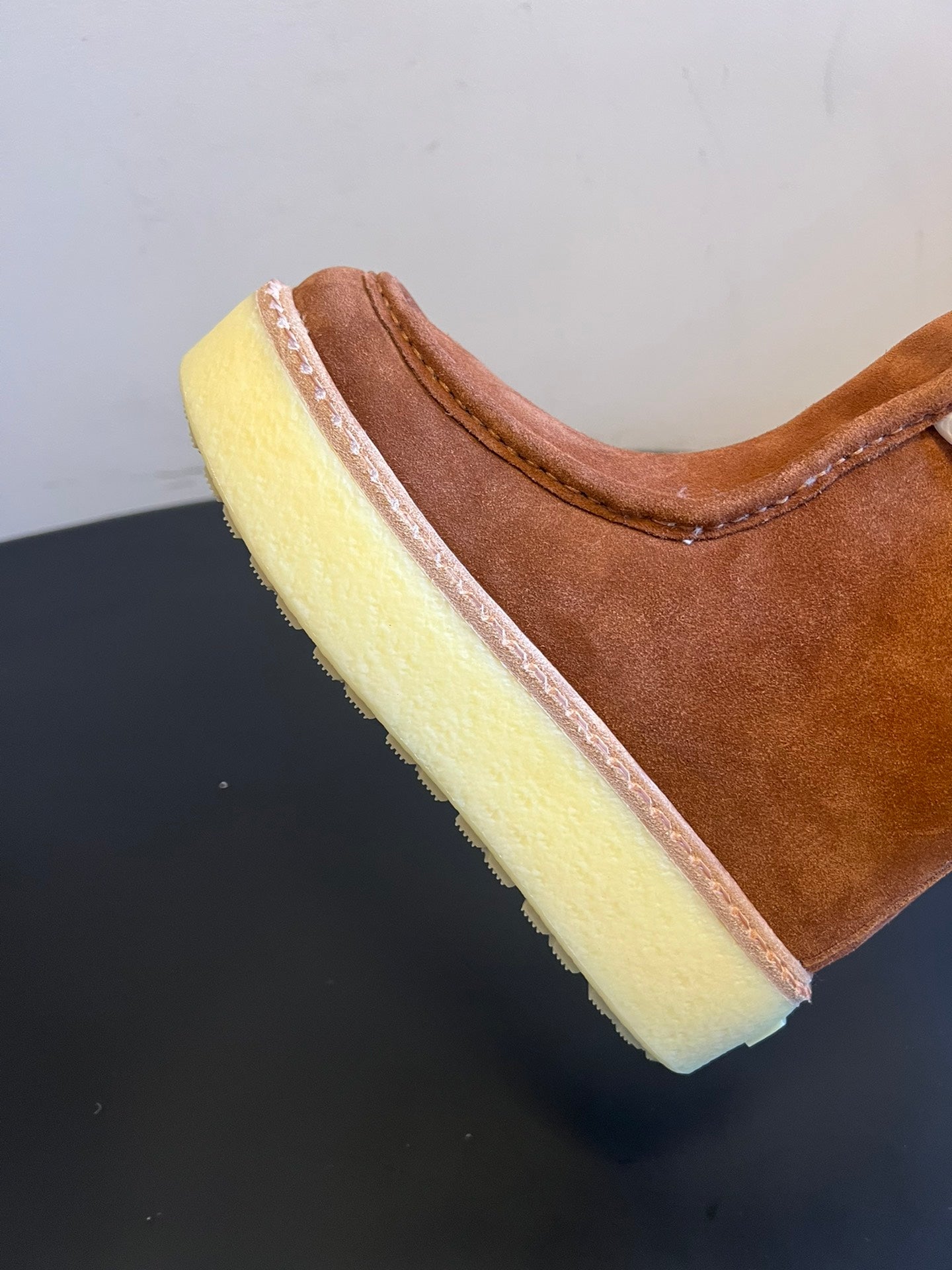 PRADA 25S PLATFORM ANKLE BOOTS 40 MM IN BROWN SUEDE SHEARLING-LINED - 35