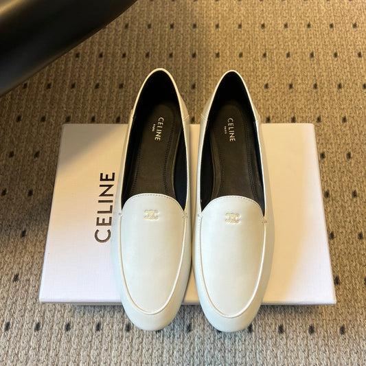 ЛОФЕРИ CELINE 26S З БІЛОЇ ОВЕЧОЇ ШКІРИ