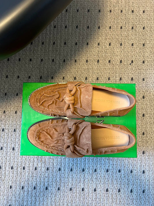 BOTTEGA VENETA 26S LOAFERS IN BROWN SUEDE