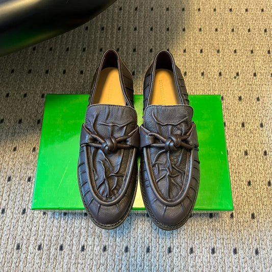 ЛОФЕРИ BOTTEGA VENETA 26S З ТЕМНО-КОРИЧНЕВОЇ ОВЕЧОЇ ШКІРИ