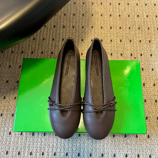 БАЛЕТКИ-ЕСПАДРИЛЬЇ BOTTEGA VENETA 26S З ТЕМНО-КОРИЧНЕВОЇ ШКІРИ ЯГНЯТИ