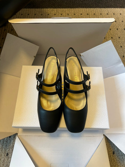 DIOR 26S ЧЕРЕВИКИ-СЛІНГБЕКИ CHERIE 45 ММ З ЧОРНОЇ ТЕЛЯЧОЇ ШКІРИ ІЗ ЗОЛОТИСТОЮ ФУРНІТУРОЮ