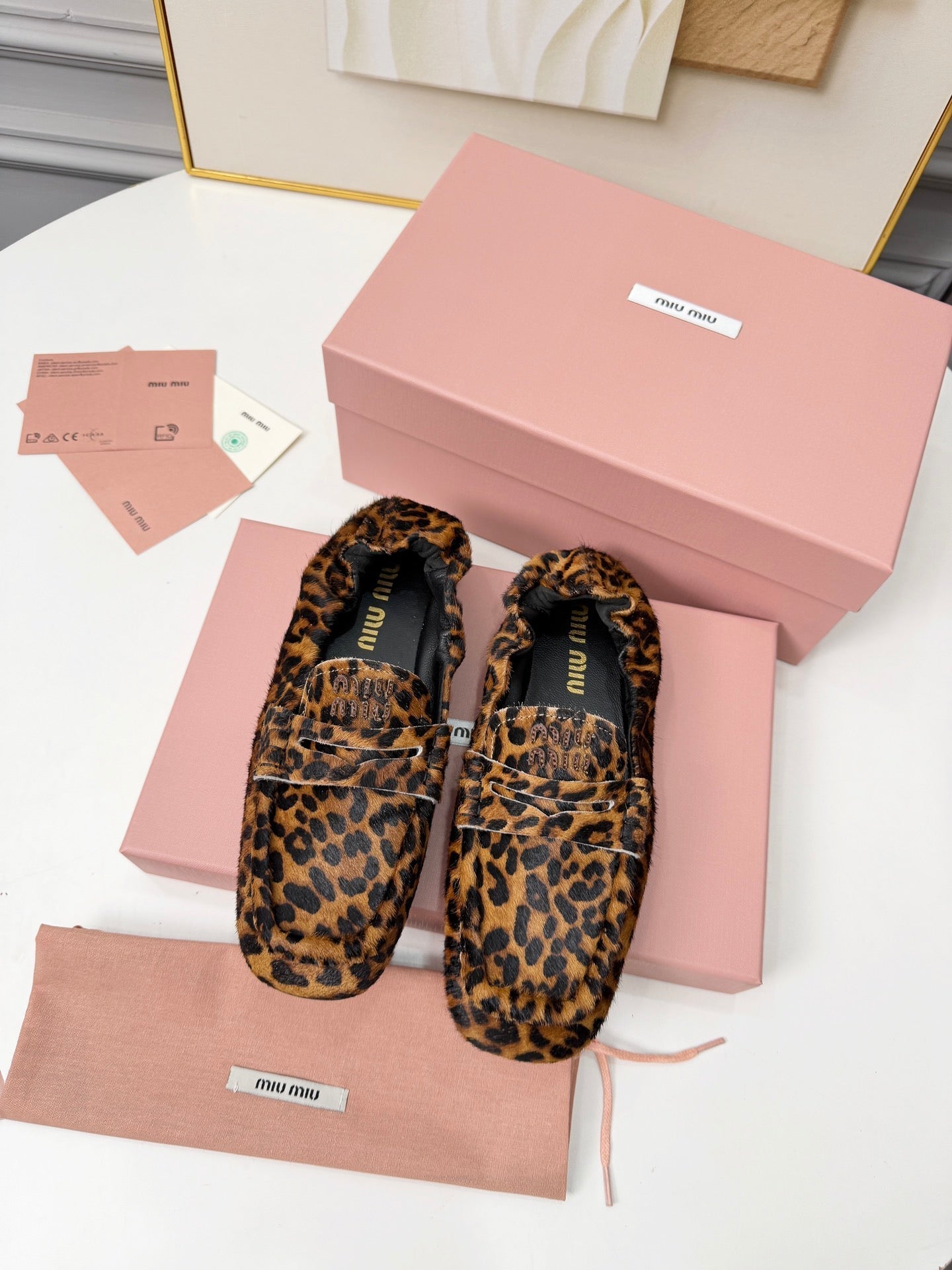 ЛОФЕРИ MIUMIU 26S RUCHES ЗІ ШКІРИ ПОНІ З ЛЕОПАРДОВИМ ПРИНТОМ