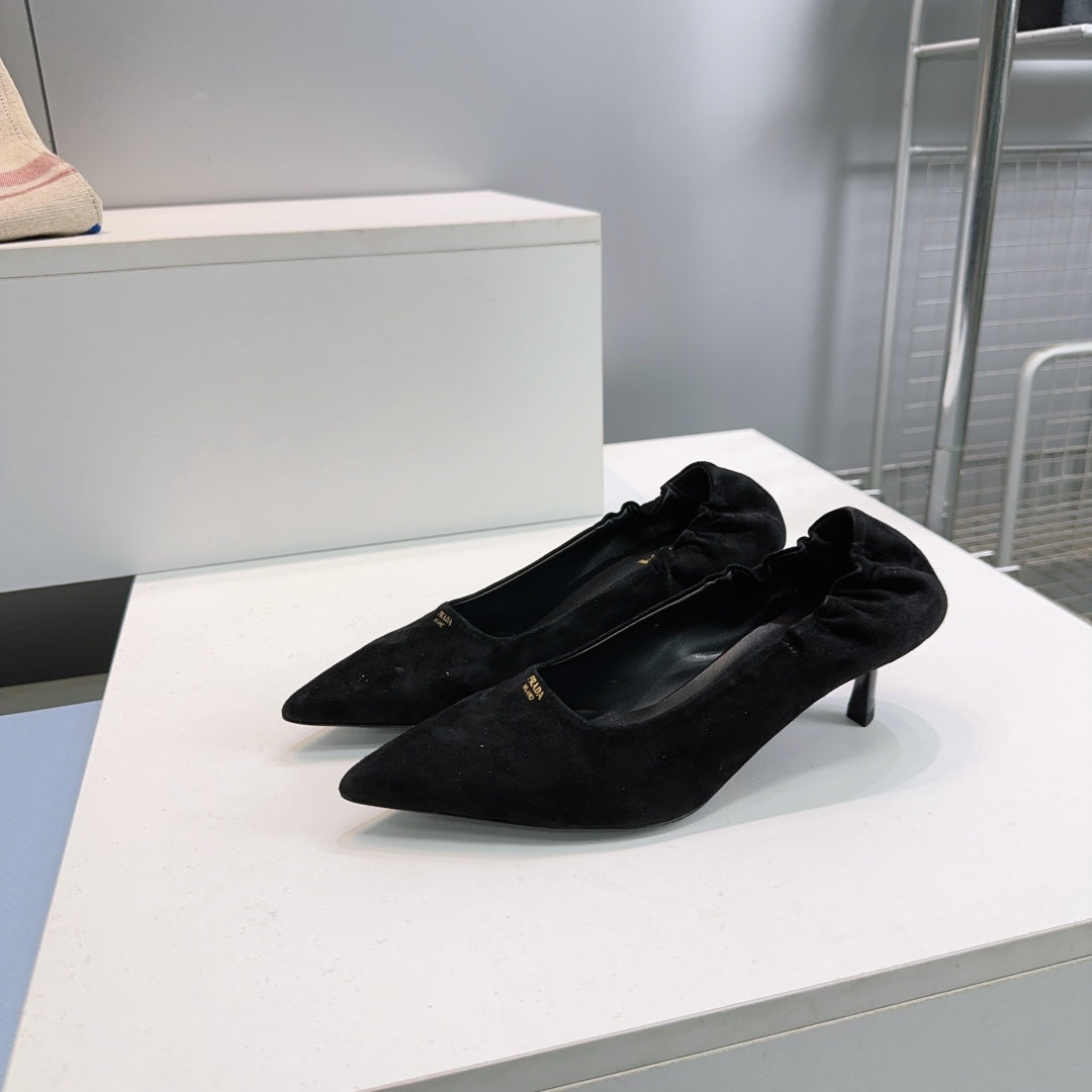 ТУФЛІ-ЧОВНИКИ PRADA 26S 55 ММ ІЗ ЧОРНОЇ ЗАМШІ