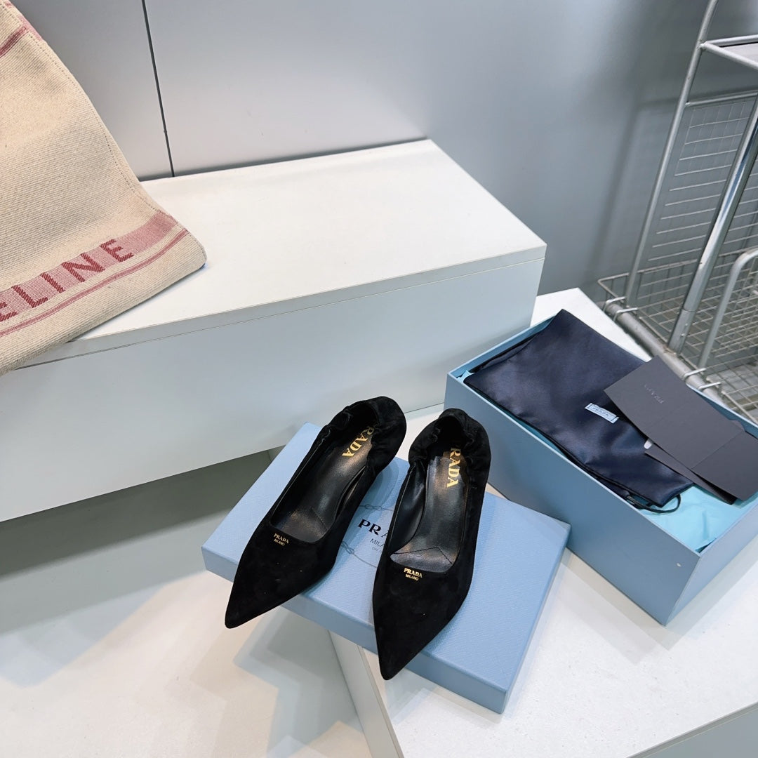 ТУФЛІ-ЧОВНИКИ PRADA 26S 55 ММ ІЗ ЧОРНОЇ ЗАМШІ