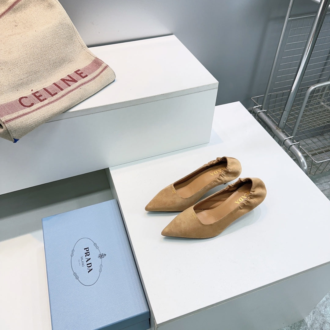 ЖІНОЧІ ТУФЛІ PRADA 26S 55 ММ ЗІ СВІТЛО-КОРИЧНЕВОЇ ЗАМШІ