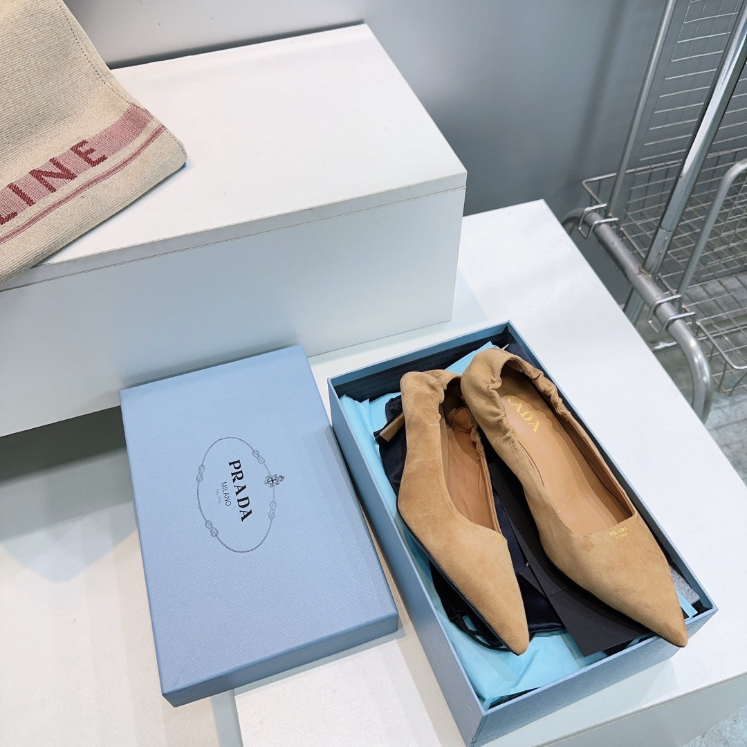 ЖІНОЧІ ТУФЛІ PRADA 26S 55 ММ ЗІ СВІТЛО-КОРИЧНЕВОЇ ЗАМШІ
