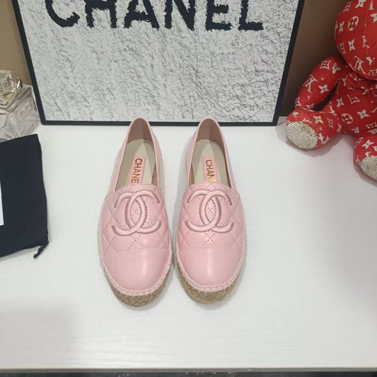 ЛОФЕРИ-ЕСПАДРИЛІ CHANEL 26S З РОЖЕВОЇ ТЕЛЯЧОЇ ШКІРИ НА МОТУЗКОВІЙ ПІДОШВІ
