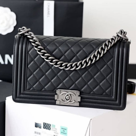 Super Vip 1:1 – Chanel Large Boy Chanel Handbag Black 25Cm A92193 Y09953 94305