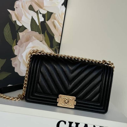 Super Vip 1:1 – Chanel Le Boy Chevron Black 25Cm