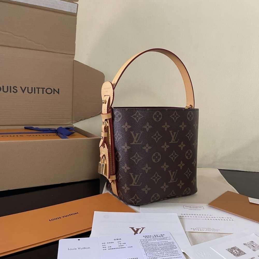 Super Vip 1:1 – Louis Vuitton All In BB Bag Monogram Brown 16Cm M12925