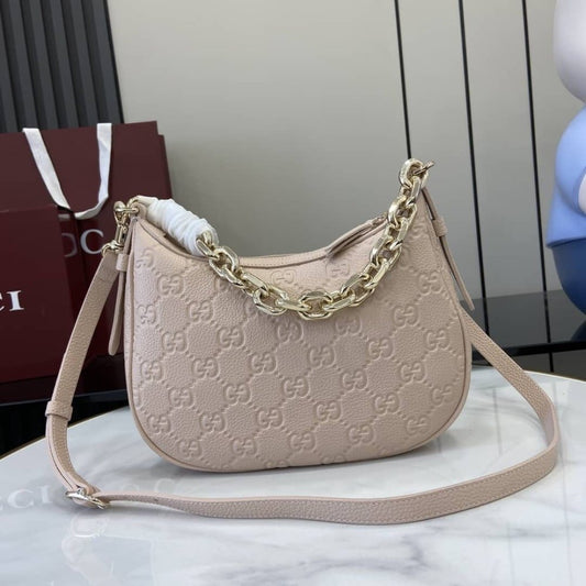 Super Vip 1:1 – Gucci GG Emblem Large Shoulder Bag Beige 25Cm 820453 AAEEM 1523