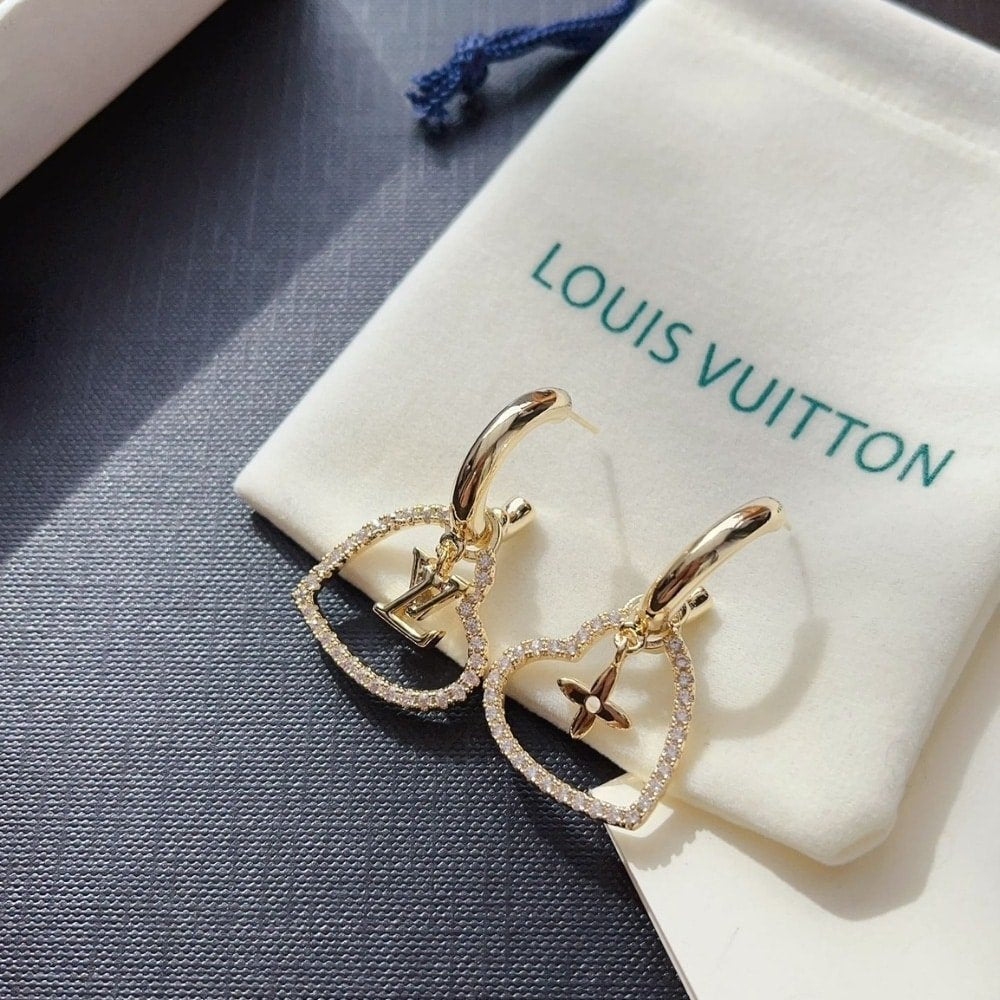 Louis Vuitton My LV Heart Earrings M02308