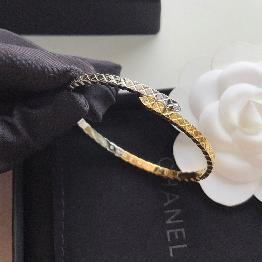 Chanel Coco Crush Gold Bangle