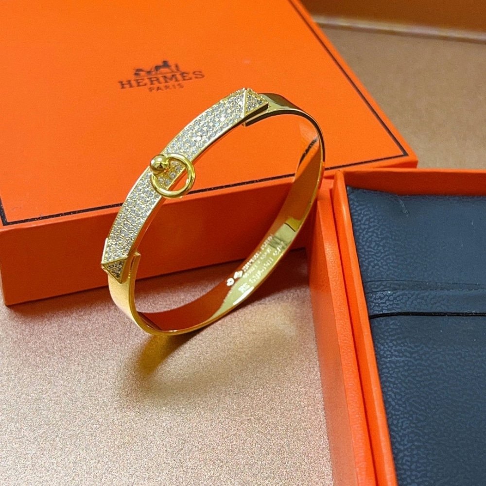 Hermès Collier de Chien Bracelet Gold H214444B 00ST