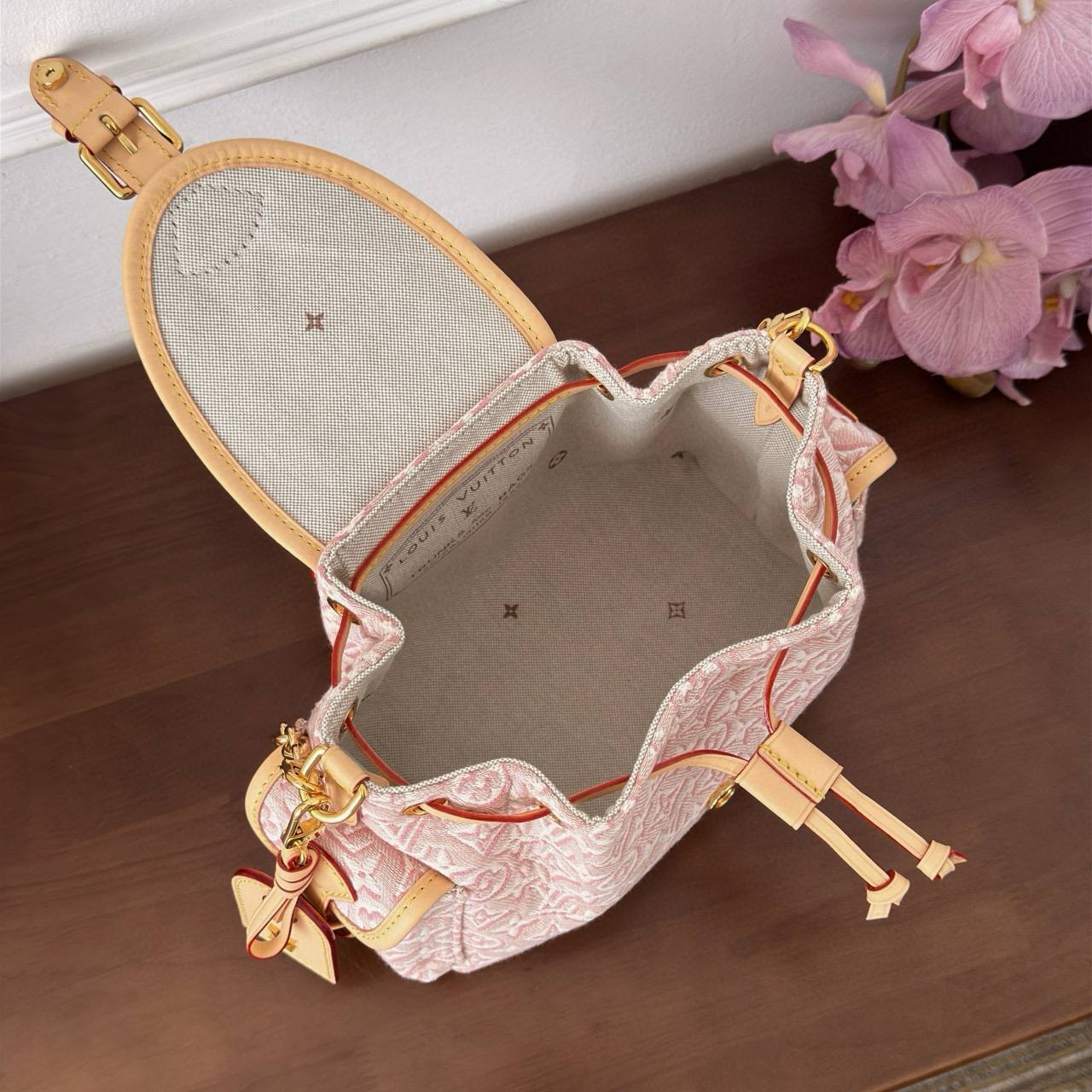 Louis Vuitton Mahina Selene PM Pink Perforated Leather Shoulder Bag
