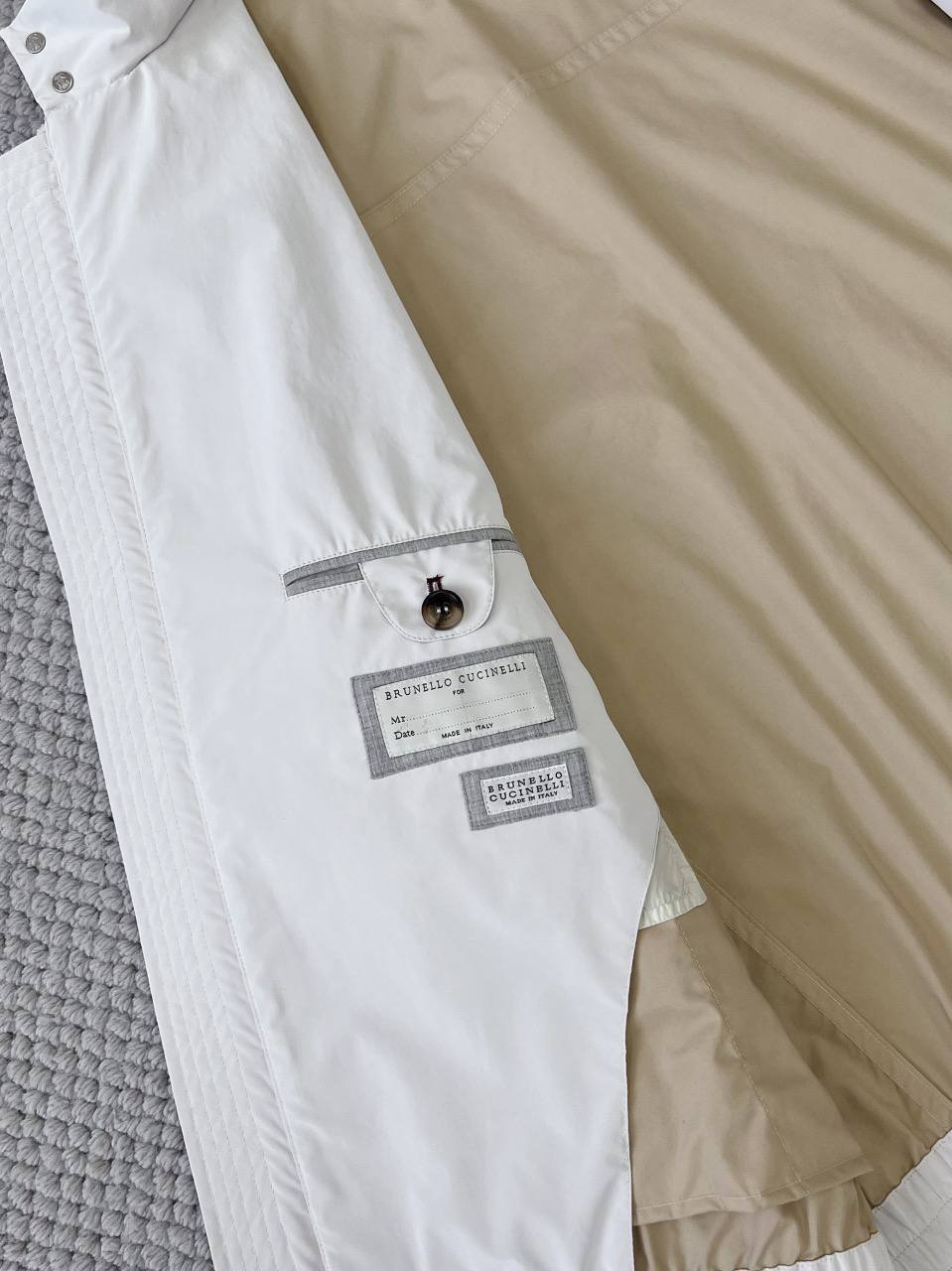 Brunello Cucinelli White Lightweight Zip-Up Jacket with Stand Collar