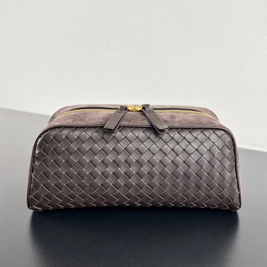 Bottega Veneta Intrecciato Brown Woven Leather Toiletry Case with Suede Trim