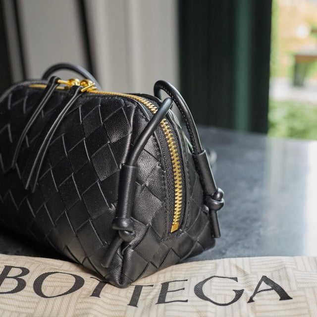 Bottega Veneta Intrecciato Black Woven Leather Crossbody Bag with Knot Strap