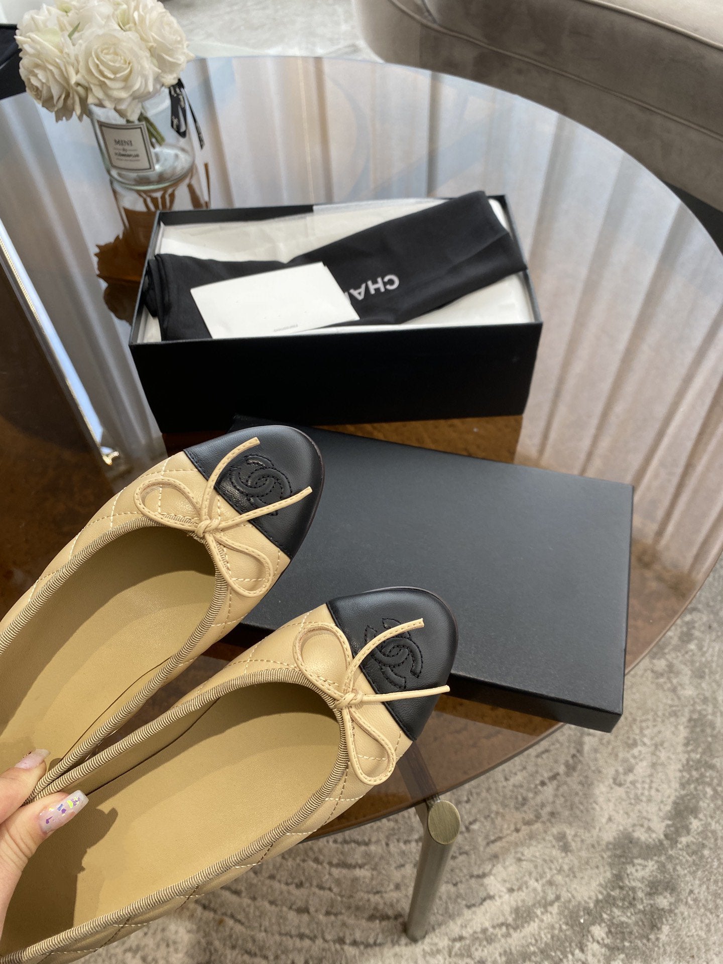 BALLET FLATS BEIGE BLACK QUILTED LAMBSKIN - 35