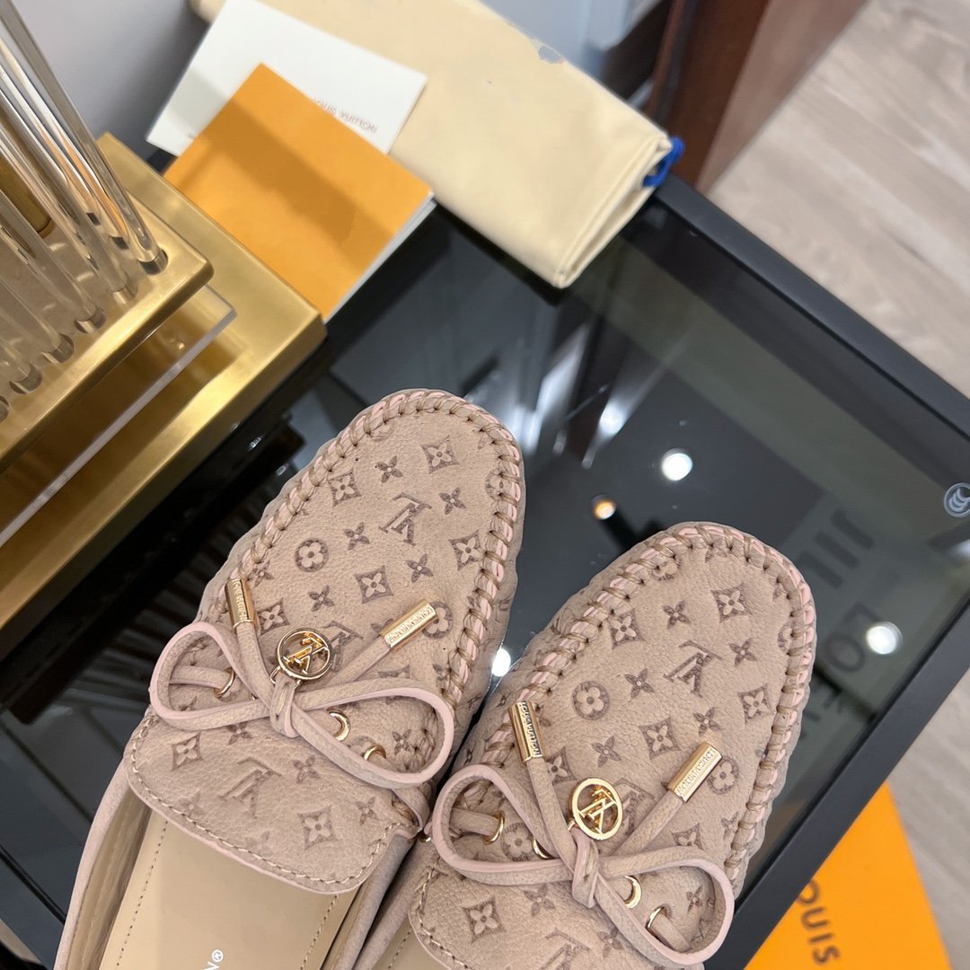 LV COSY FLAT LOGO STAMPING BEIGE - 35