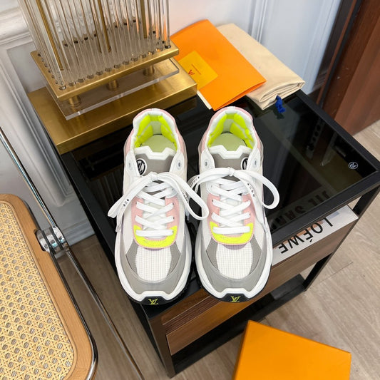 LV RUN 55 SNEAKER GREEN PLANTAIN - 35