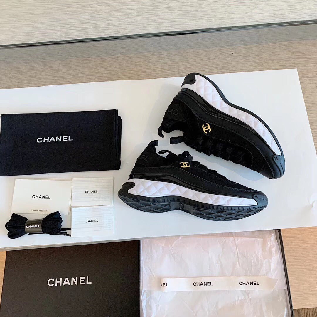 CC Bubble Quilted Trainer Sneaker Black White - 34