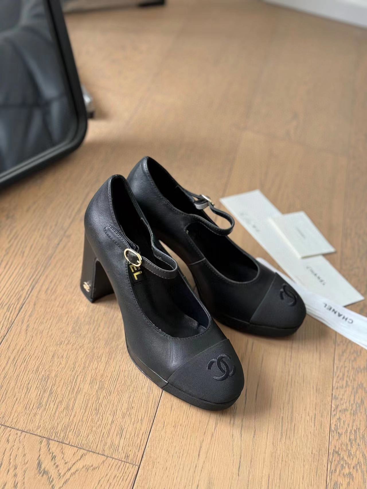 MARY JANE HIGH HEEL 9.5 BLACK CALFSKIN - 35
