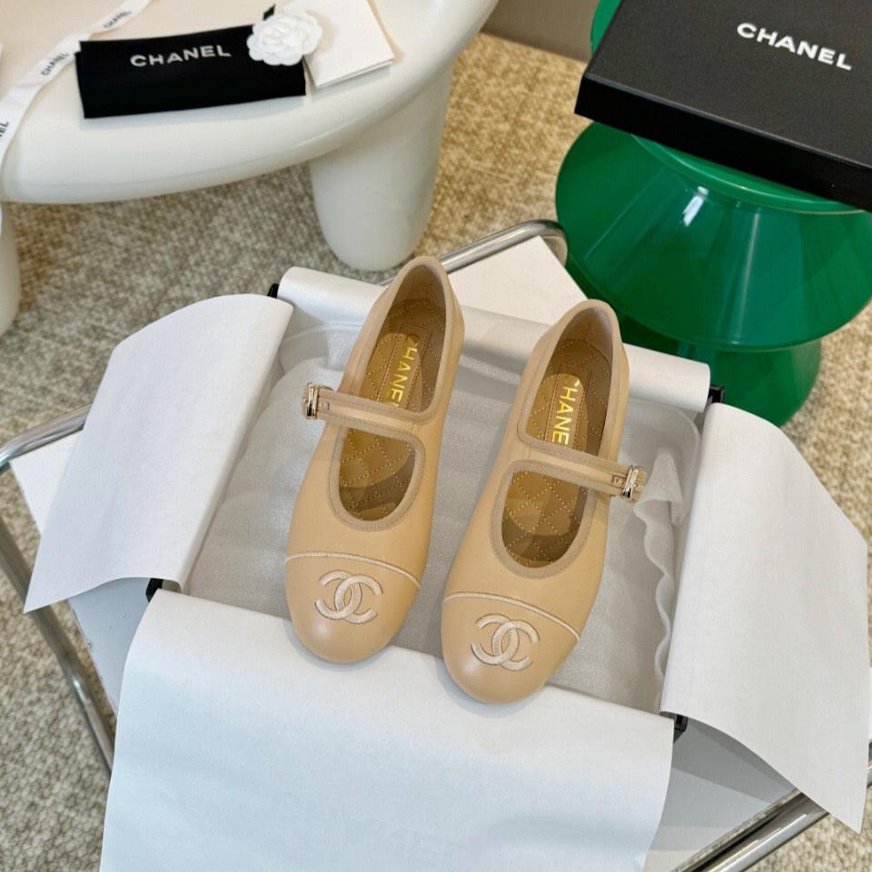 MARY JANE SHOES IN DARK CREAM LAMBSKIN 1 - 35