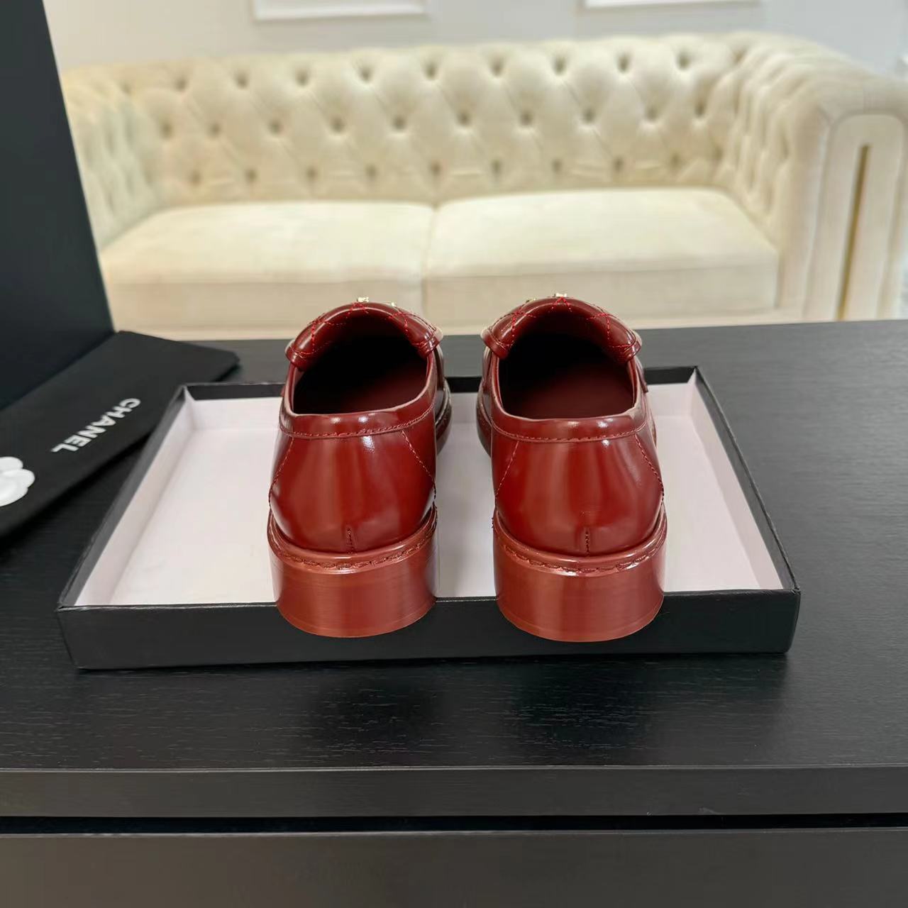 MOCCASINS RED QUILTED LAMBSKIN - 35