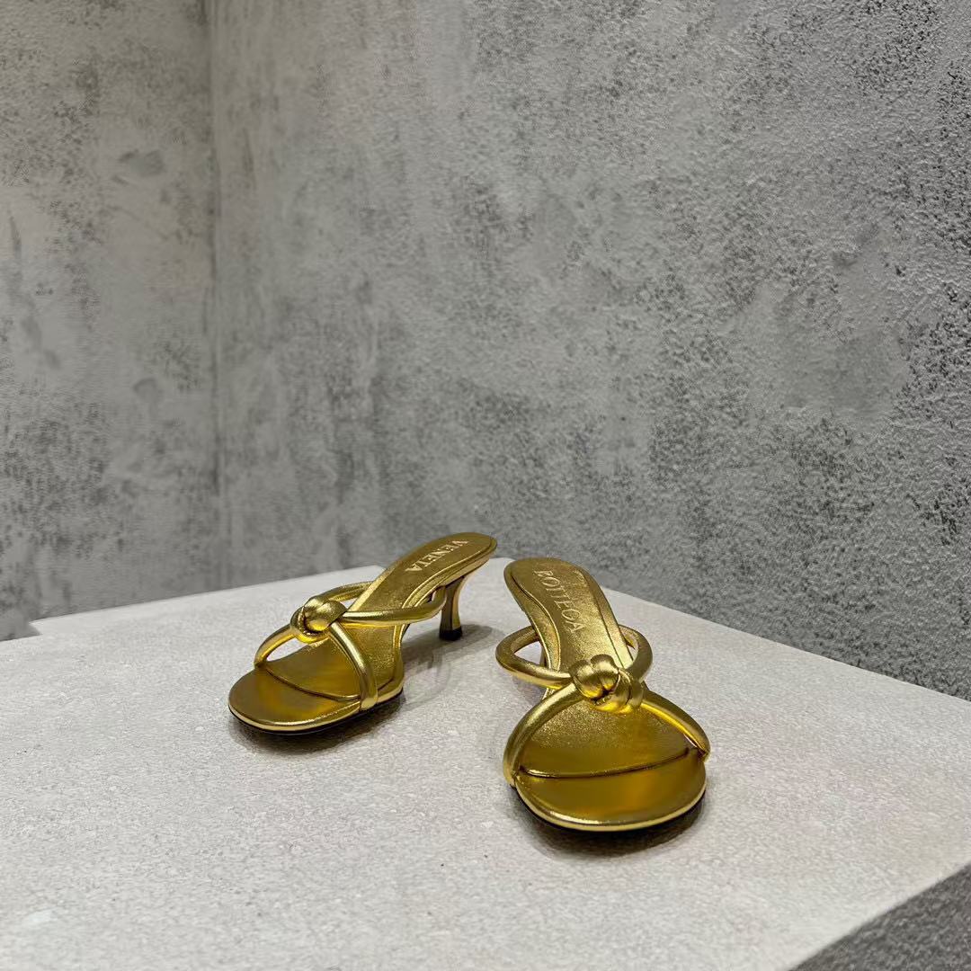 BV HEELED SANDALS METALLIC GOLD LAMBSKIN - 35