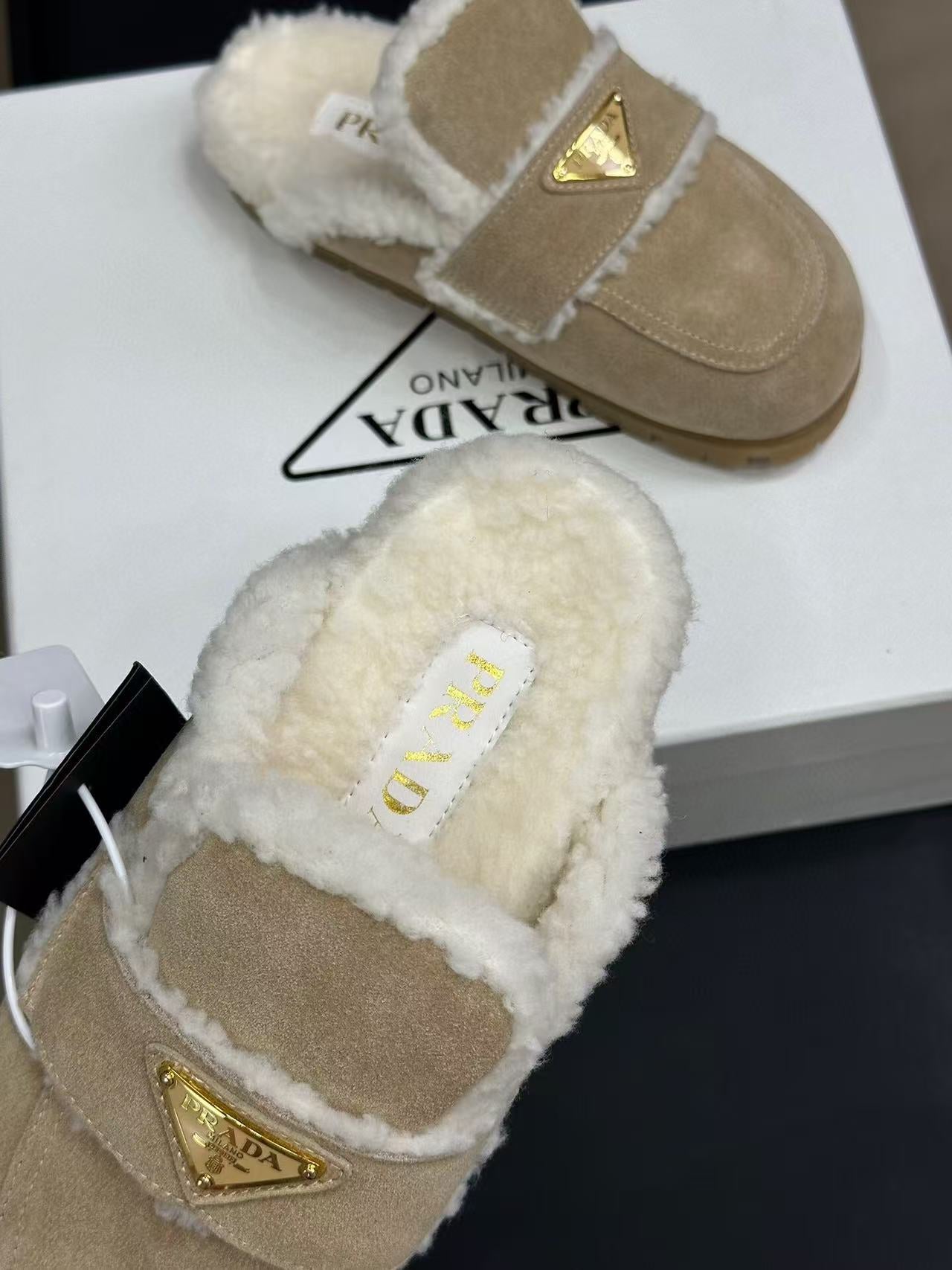 MULES SUEDE AND SHEARLING BEIGE - 35