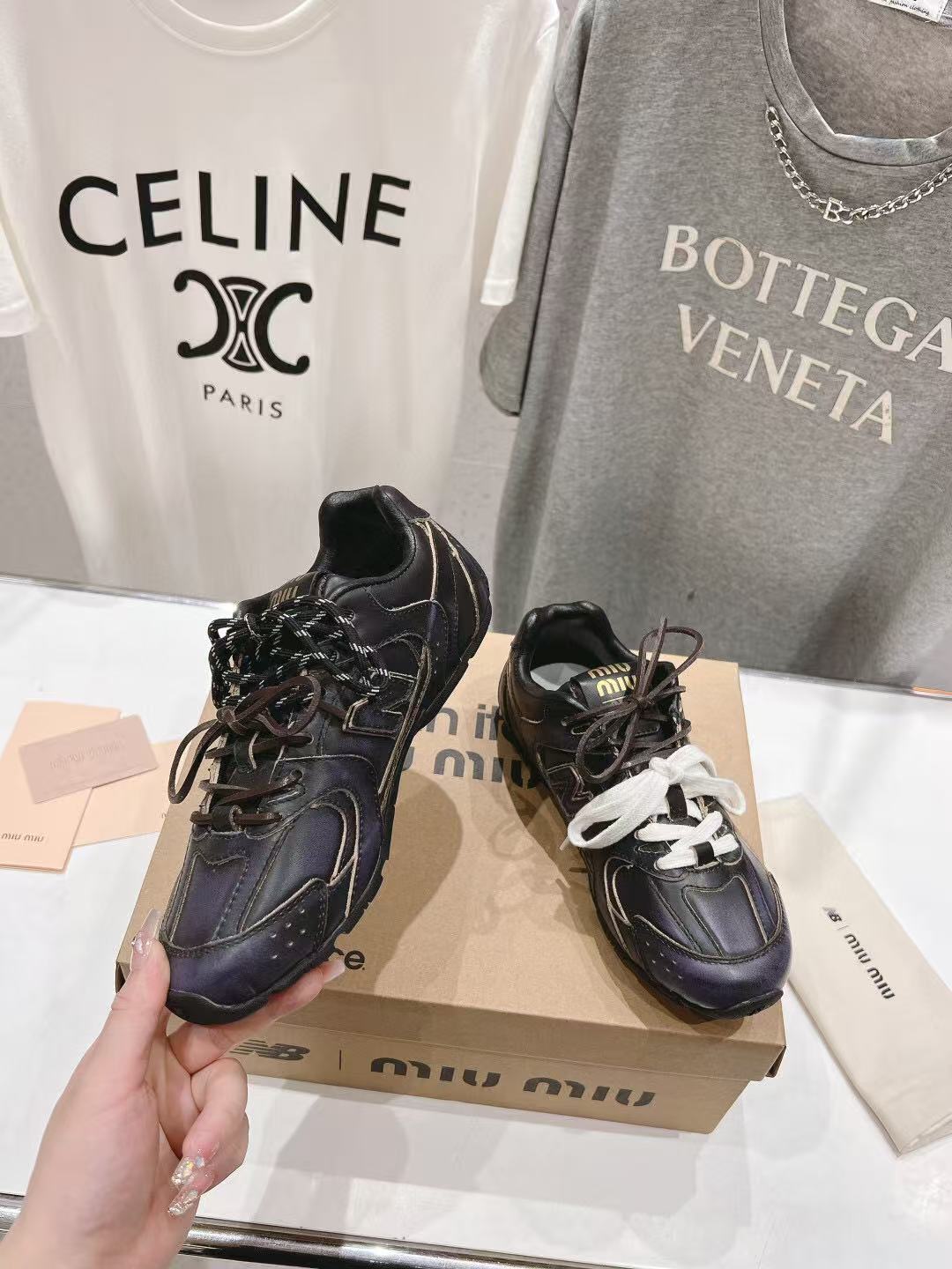 NBxMIU SNEAKER 530 IN BLACK CALFSKIN - 35