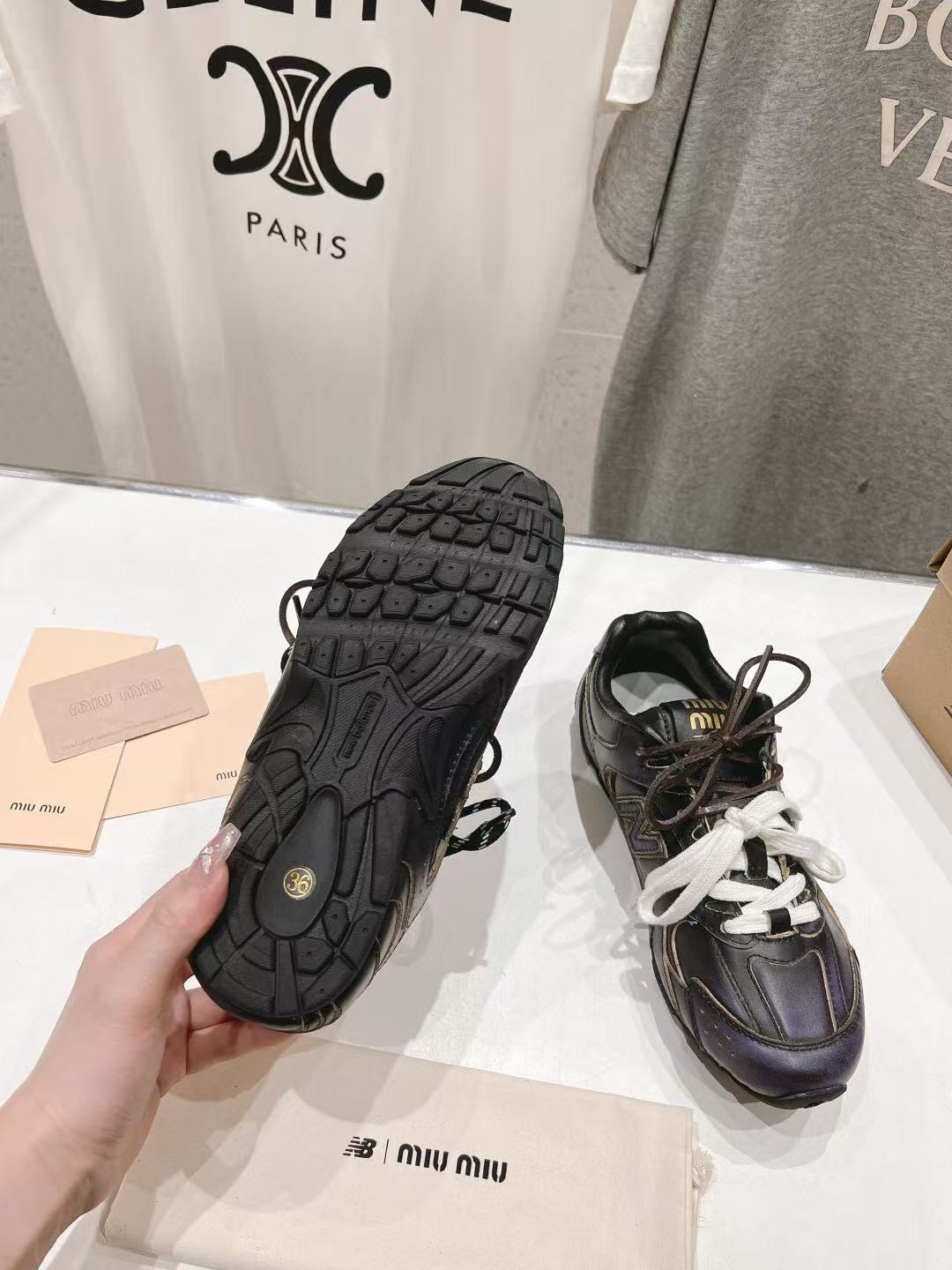 NBxMIU SNEAKER 530 IN BLACK CALFSKIN - 35