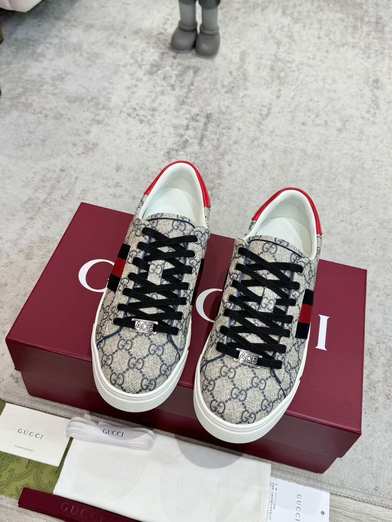 ACE TRAINER CANVAS IN WEB BEIGE - 35