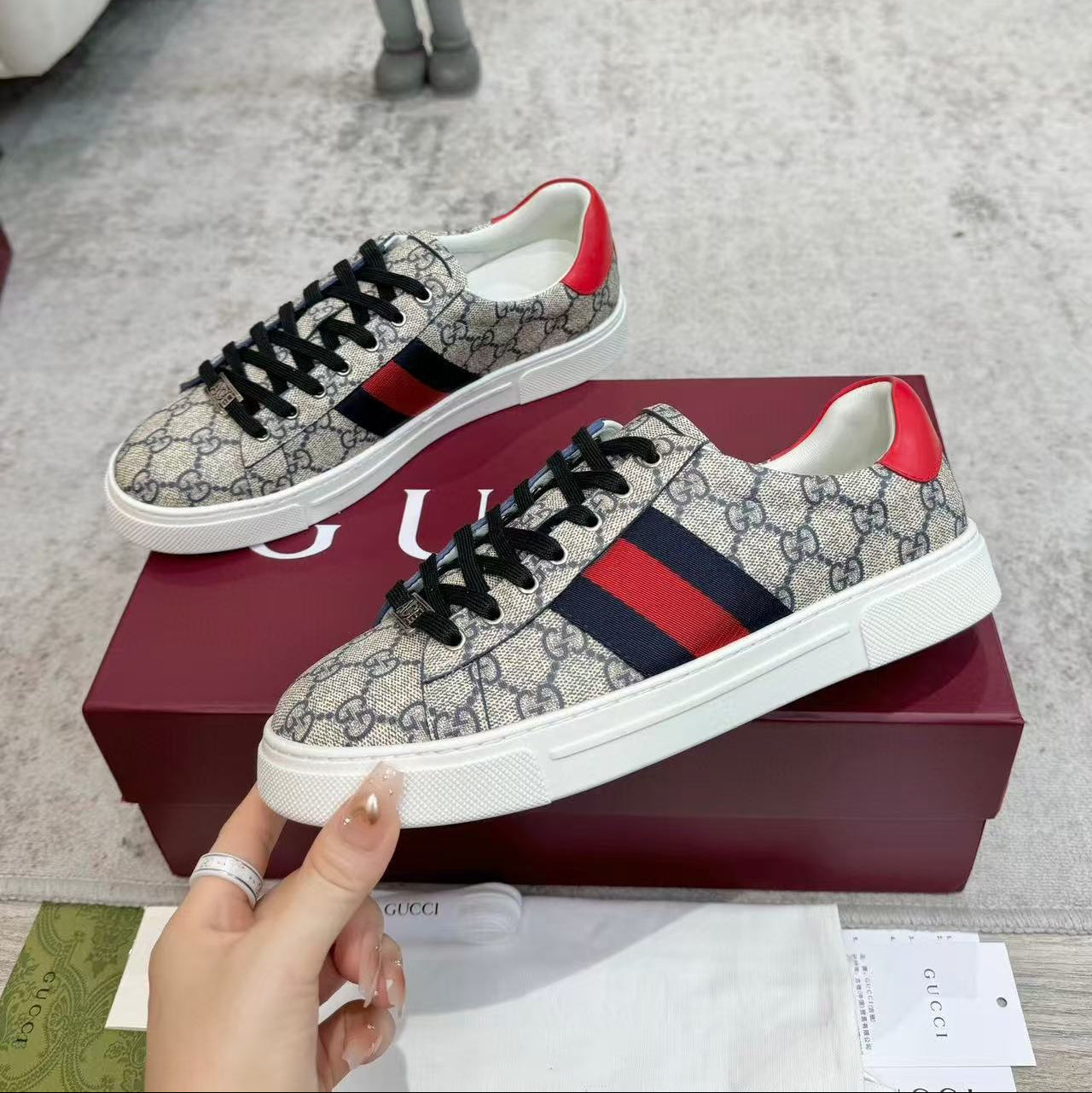 ACE TRAINER CANVAS IN WEB BEIGE - 35