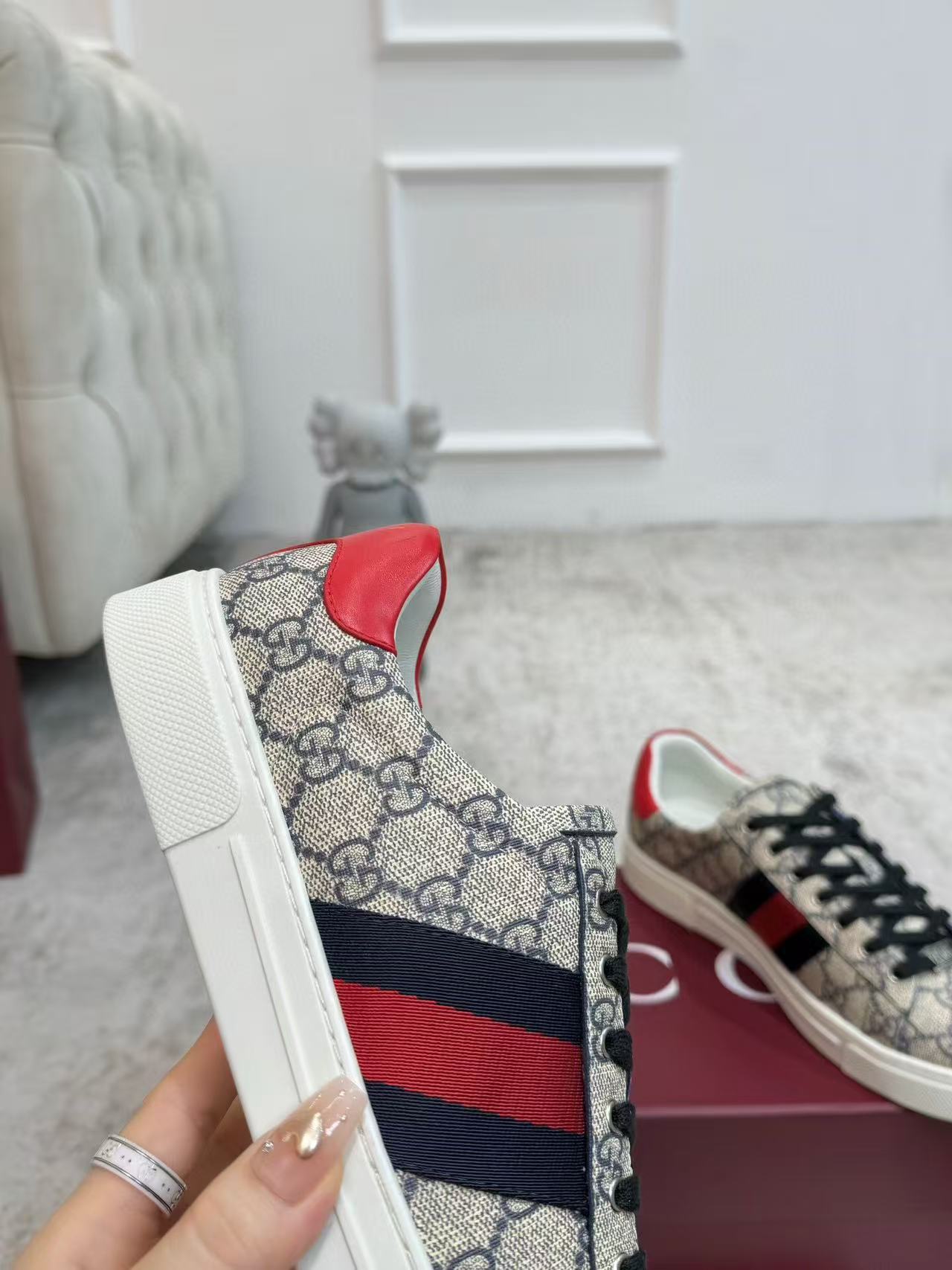 ACE TRAINER CANVAS IN WEB BEIGE - 35