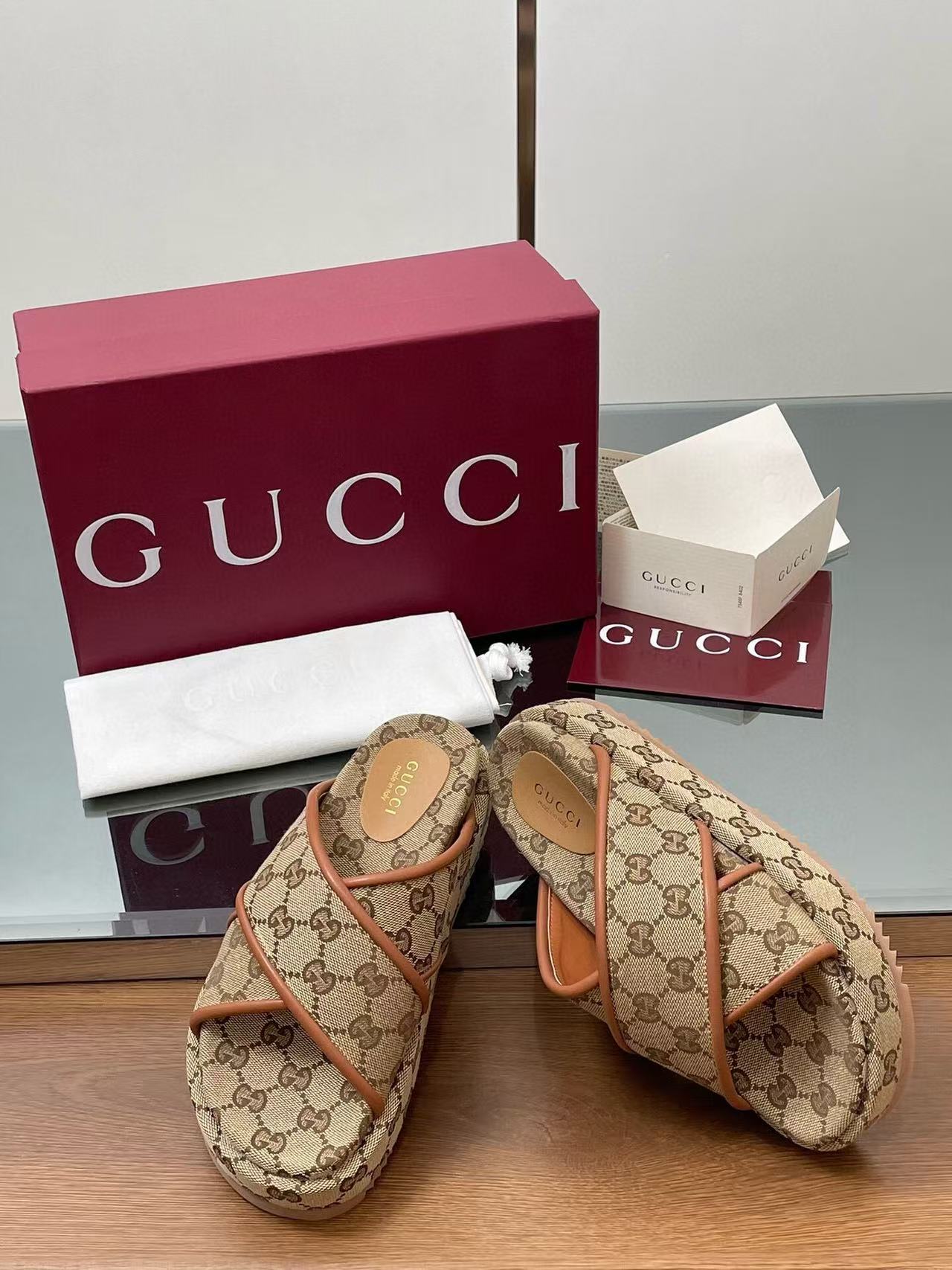 GG PLATFORM SANDALS IN BEIGE AND DARK BROWN GG CANVAS - 35