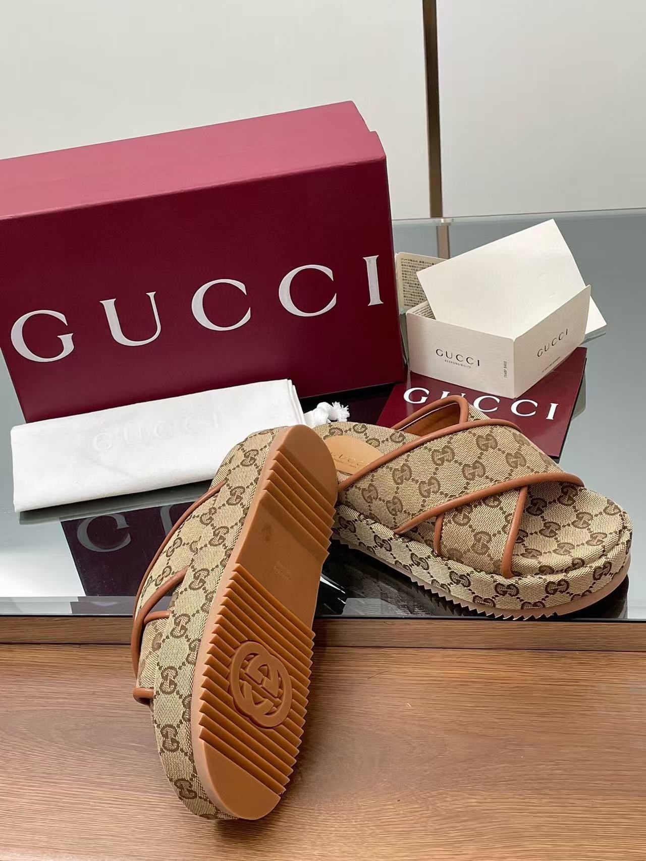 GG PLATFORM SANDALS IN BEIGE AND DARK BROWN GG CANVAS - 35