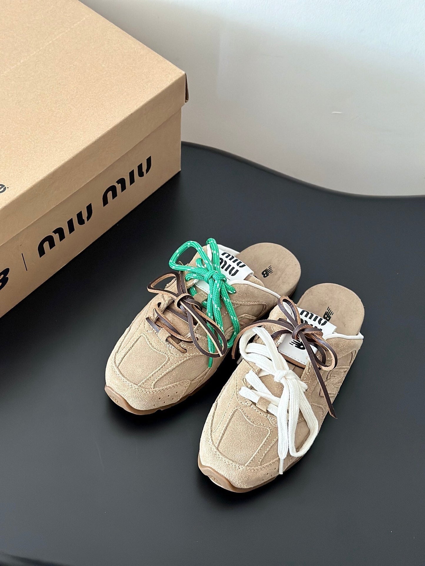 MIUxNEW 530 MULES SNEAKER IN BROWN ECRU SUEDE - 35