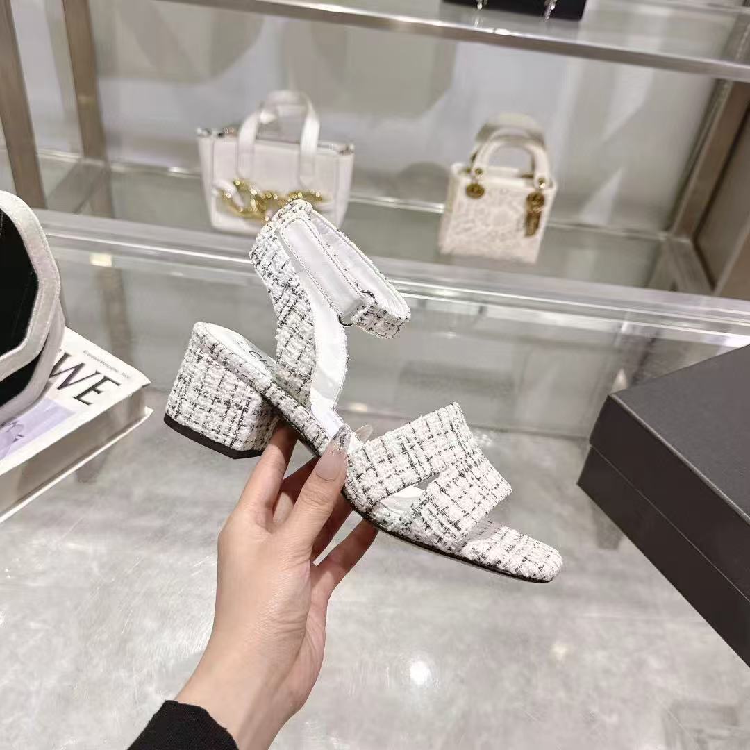 CC HIGH-HEELED SANDALS IN BLACK AND WHITE TWEED - 35