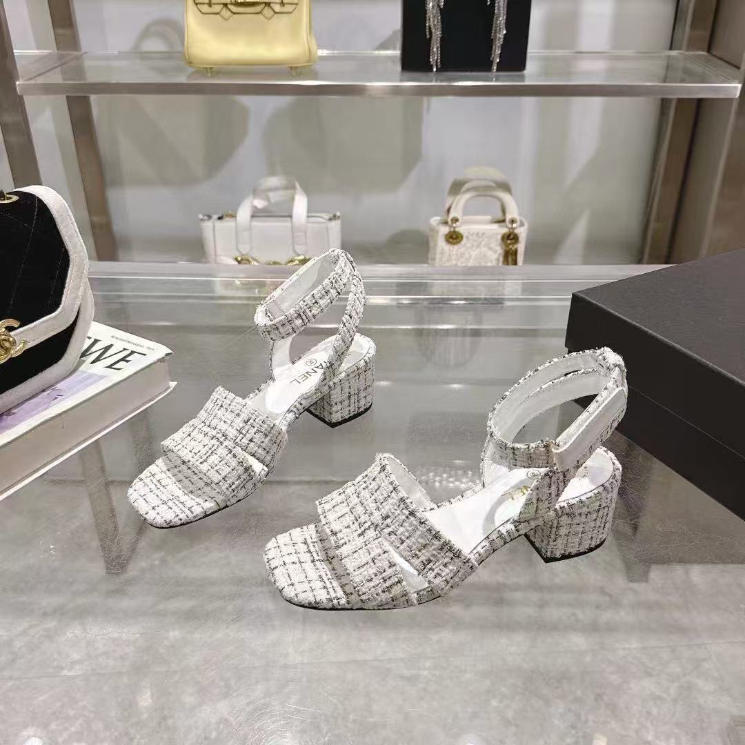 CC HIGH-HEELED SANDALS IN BLACK AND WHITE TWEED - 35